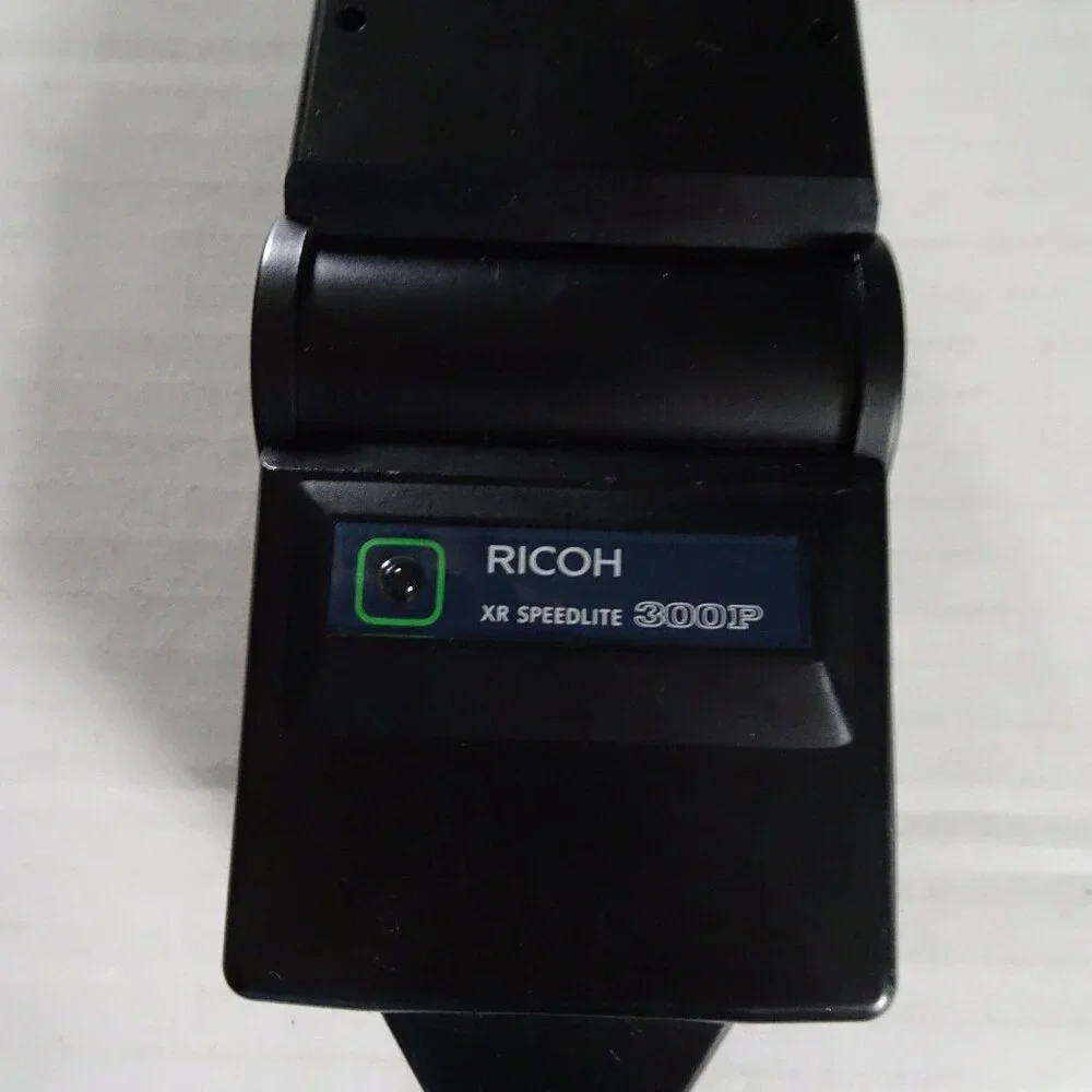 Ricoh XR Speedlite 300P Camera Flash